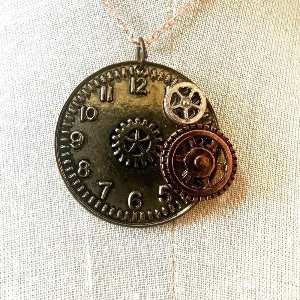 Steampunk Style Clockβ& Cog Charm Pendant Necklace